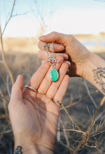 Load image into Gallery viewer, Chrysoprase Toggle Necklace
