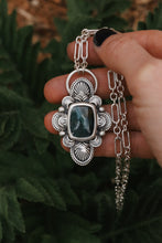 Load image into Gallery viewer, Spring Mourning Necklace
