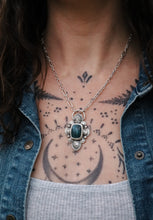 Load image into Gallery viewer, Spring Mourning Necklace
