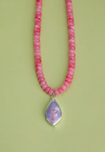 Load image into Gallery viewer, Pink beaded necklace
