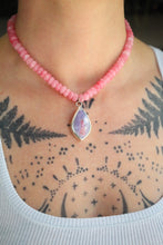 Load image into Gallery viewer, Pink beaded necklace
