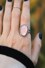 Load image into Gallery viewer, Rose Quartz Skull Ring
