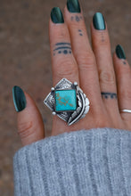 Load image into Gallery viewer, Turquoise Feather Ring
