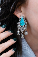 Load image into Gallery viewer, Turquoise Stamped Studz
