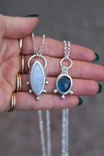 Load image into Gallery viewer, Blue Labradorite Necklace
